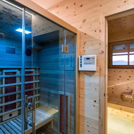 Chalet Novalis San Candido Exterior photo